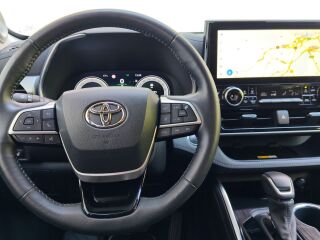 Toyota Highlander Premium 140kW