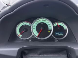Toyota Corolla Verso 1.6 81кВ