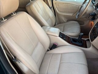 Mercedes-Benz ML 270 2.7 120kW