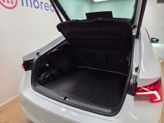 Skoda Octavia HB Elegance 1.5 96кВ