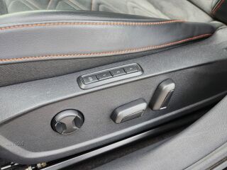 SEAT Leon Sportstourer FR-Line 2.0 TDI 110kW