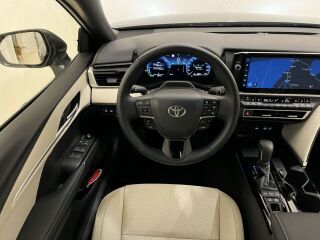 Toyota Camry Executive 137kW