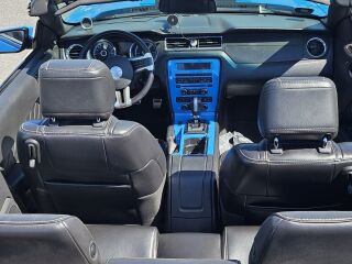 Ford Mustang 3.7 227кВ