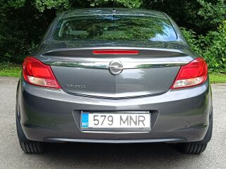 Opel Insignia 1.8 103kW