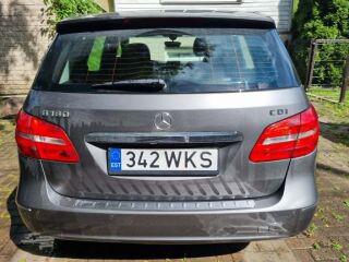 Mercedes-Benz B 180 BlueEFFICIENCY W246 1.8 1.8 CDI 80kW