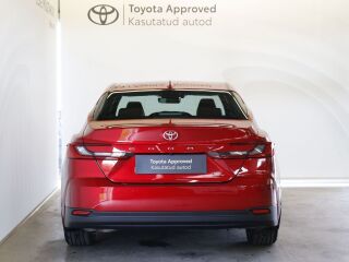 Toyota Camry Executive 137kW