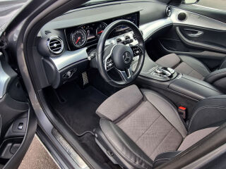 Mercedes-Benz E 220 AVANTGARDE / SPORT STYLE / 2.0 143kW
