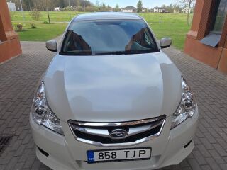 Subaru Legacy 2.5 123kW