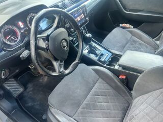 Skoda Superb sportline 1.4 110kW