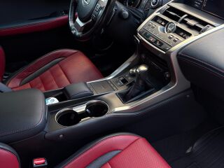Lexus NX 300h FSport 2.5 114kW