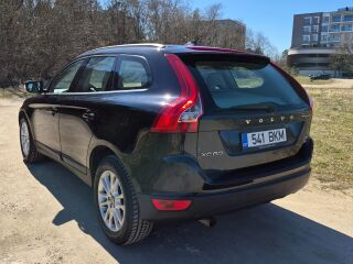 Volvo XC60 Summum AWD 2.4 120kW