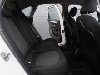 BMW 218 i Active Tourer Advantage 1.5 100kW