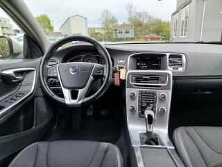 Volvo V60 Momentum Nordic 2.0 D2 88kW