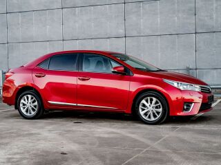 Toyota Corolla 1.6 97кВ