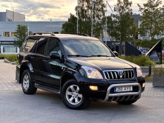 Toyota Land Cruiser Black 3.0 127kW
