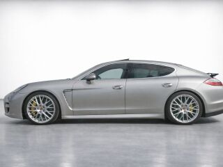 Porsche Panamera Sport Chrono 4.8 V8 368kW