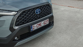Toyota Corolla Cross внедорожник