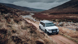 Toyota Land Cruiser SUV