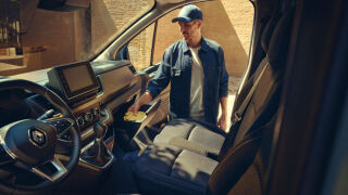 Renault Trafic commercial vehicle
