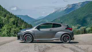 Toyota Yaris GR хетчбэк