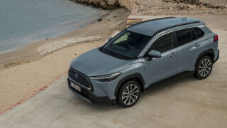 Toyota Corolla Cross внедорожник
