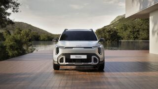 Kia Stonic viistoperä