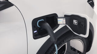Renault Scenic E-Tech maastur