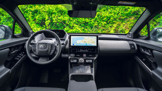 Toyota bZ4X maastur