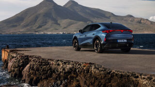 Cupra Tavascan maastoauto