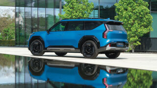 Kia EV9 maastoauto