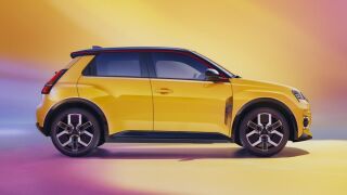 Renault 5 E-Tech hatchback