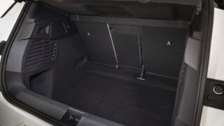 Renault Scenic E-Tech maastur