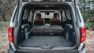 Toyota Land Cruiser SUV