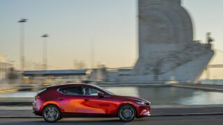 Mazda 3 хетчбэк