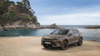 Cupra Formentor maastur
