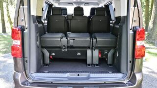 Toyota ProAce Verso minivan