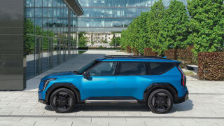 Kia EV9 maastoauto