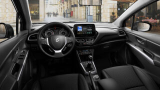 Suzuki S-Cross maastur