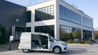 Renault Kangoo E-Tech pakettiauto
