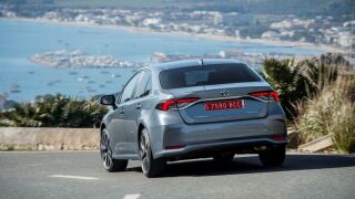 Toyota Corolla porrasperä