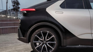Toyota C-HR luukpära