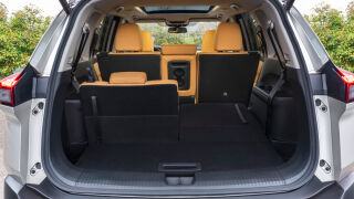 Nissan X-Trail SUV
