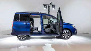 Renault Kangoo E-Tech minivan