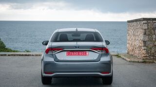 Toyota Corolla седан