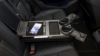 Renault Scenic E-Tech maastur