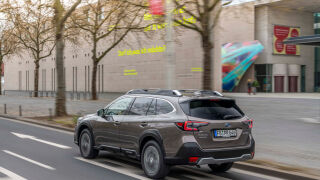 Subaru Outback touring