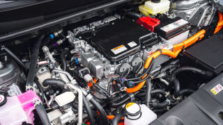 Toyota bZ4X maastur