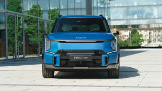 Kia EV9 maastoauto