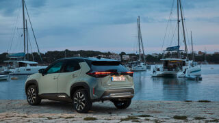 Toyota Yaris Cross luukpära