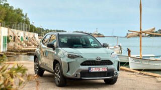 Toyota Yaris Cross luukpära